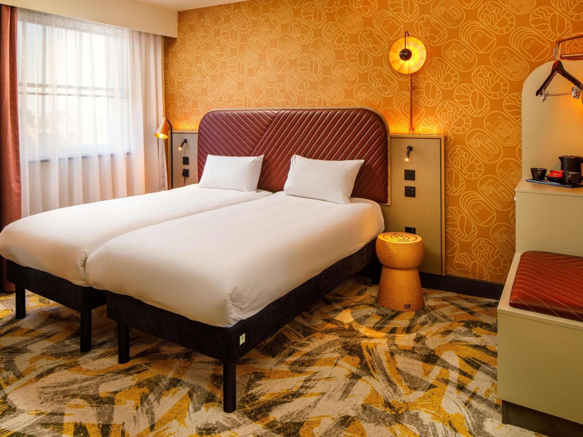 Ibis Styles Centre 3*